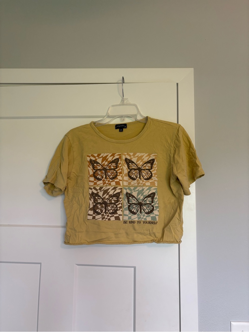 Graphic Butterfly Crop Tee in Soft Yellow - Be Kind Detail
